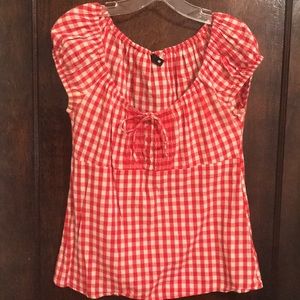 H&M Gingham cap sleeve pin-up top